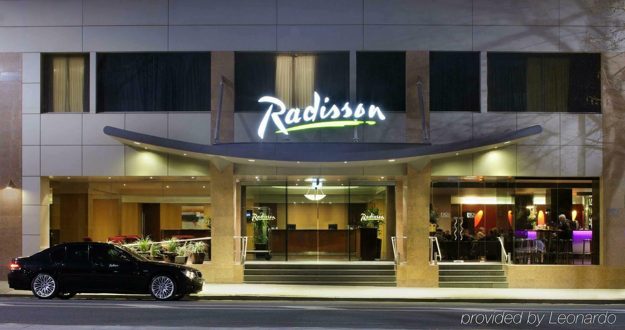Отель Radisson On Flagstaff Gardens Мельбурн Экстерьер фото
